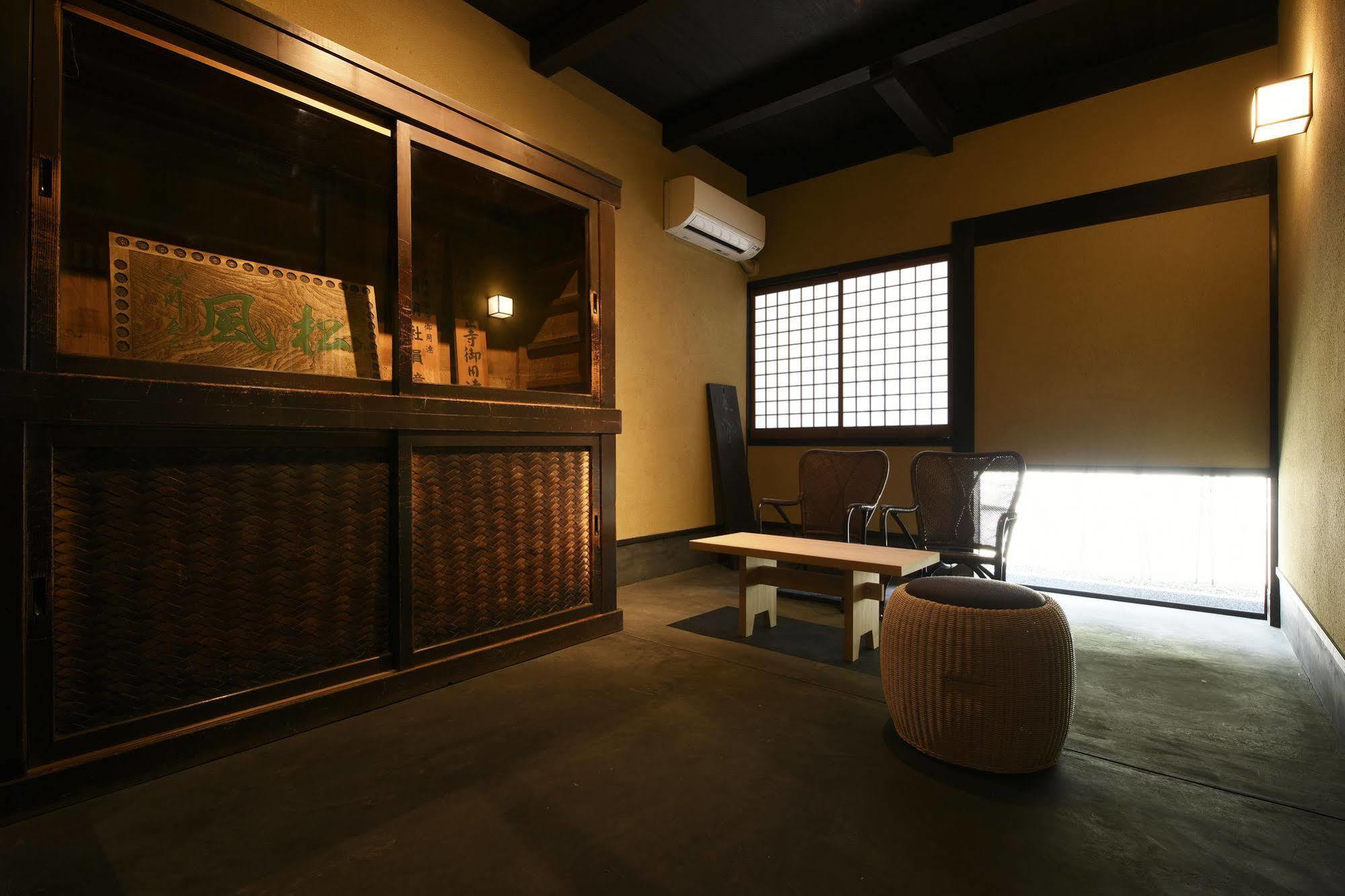 Kuraya Omiya Shimabara Villa Kyoto Buitenkant foto