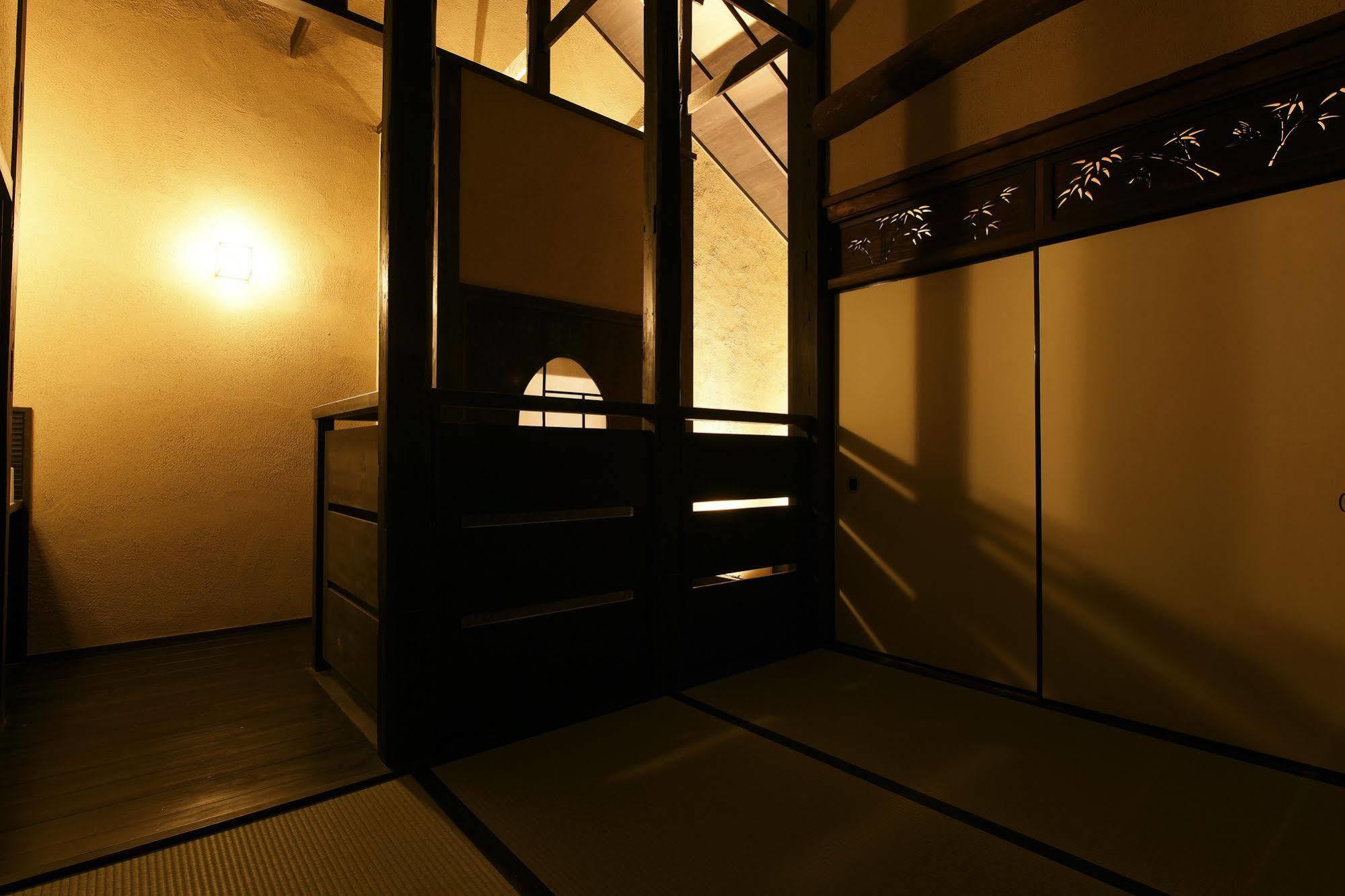 Kuraya Omiya Shimabara Villa Kyoto Buitenkant foto