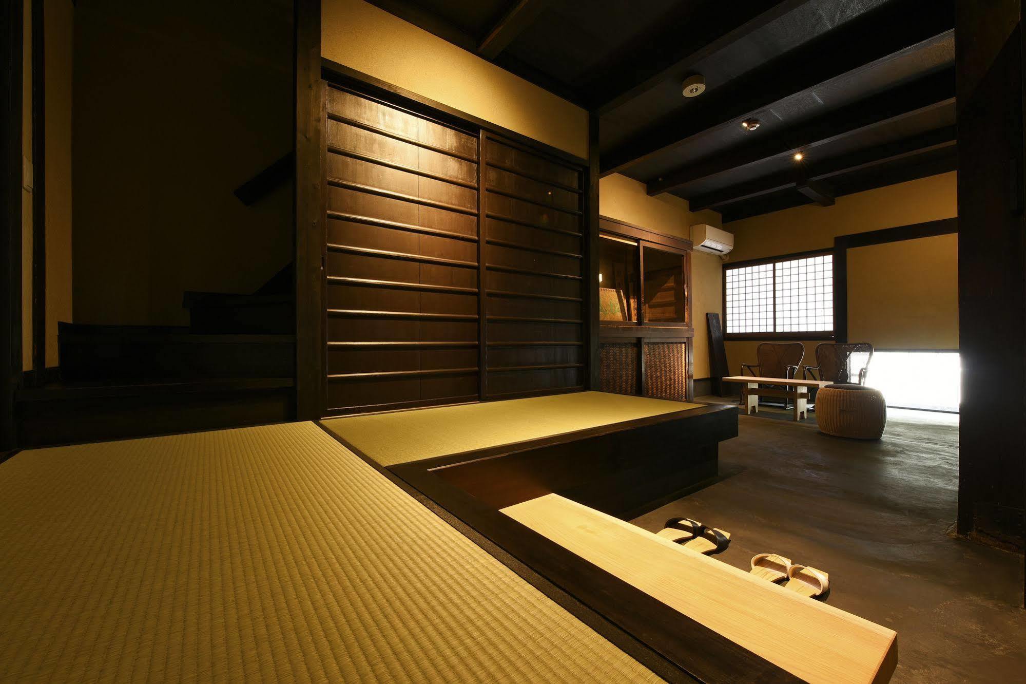 Kuraya Omiya Shimabara Villa Kyoto Buitenkant foto